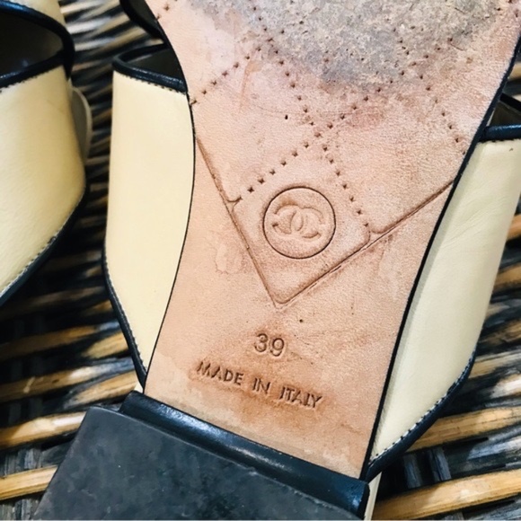 ⭐️🌟Authentic CHANEL Camellia CC Slide Sandals Sz 39 - Picture 4 of 11